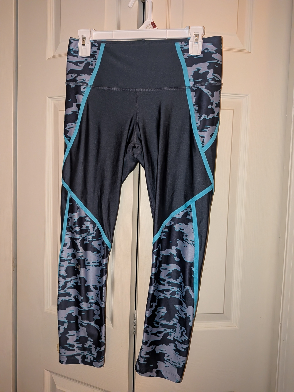 Under Armour Leggings with Teal Trim and Gray Camo Panels